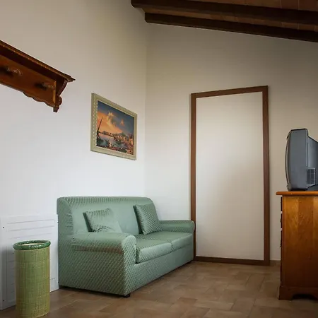 La Collina Del Sole Hotel 2*
